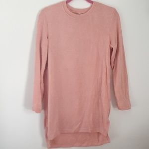Light pink sweater with side zippers